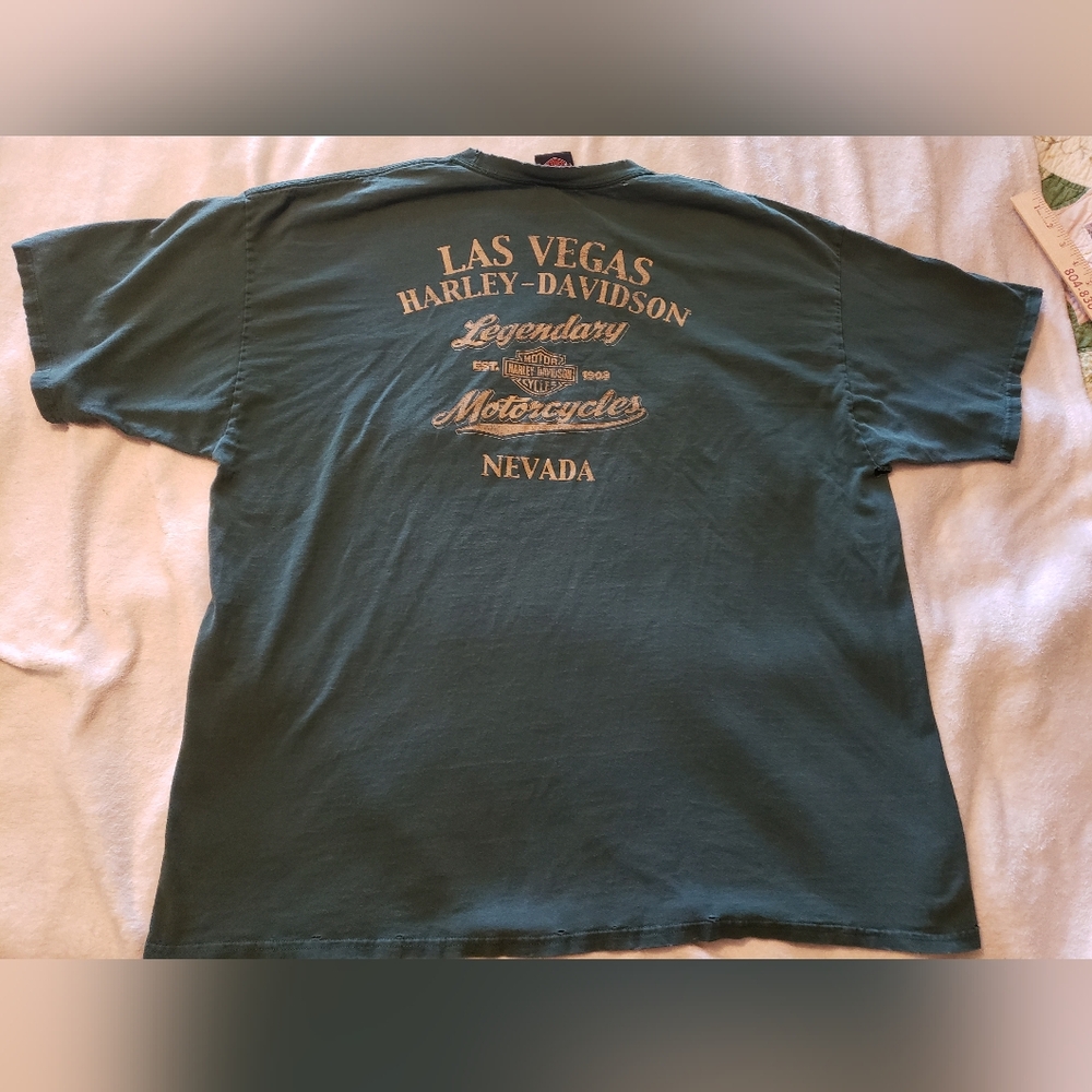 Vintage Harley Davidson Tshirt 2XL Short Sleeve Green W/front Pocket Distressed